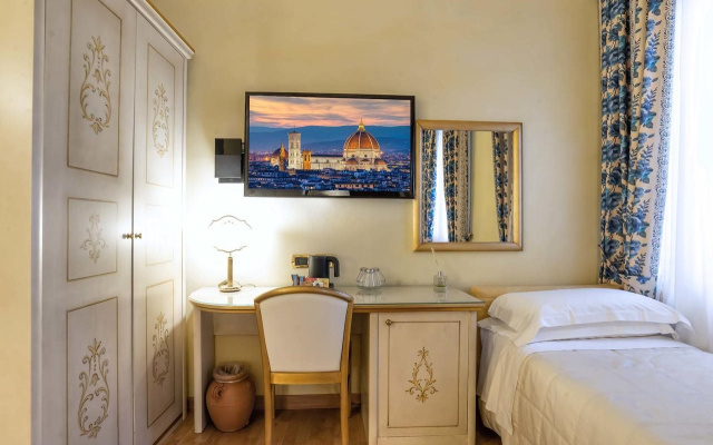 Hotel Alba Palace