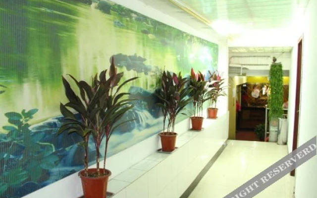 Xinxianda Hotel
