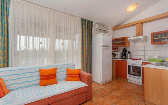 Nice Home in Punat With Wifi and 2 Bedrooms