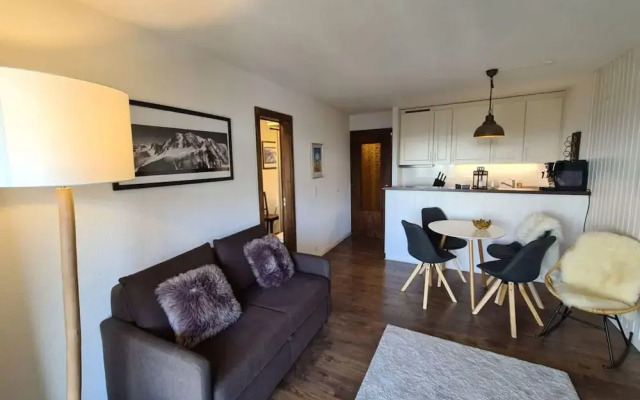 Flat in Veysonnaz Near Ski Lift & Valley Views