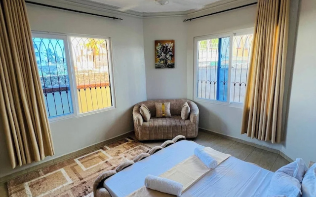 Nyali Luxe 2 BR Plage Parking