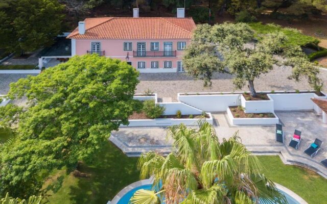Amazing 4 bedroom Villa with POOL, View & Garden