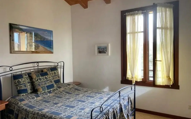 Apartment Near Lake Garda With Pool