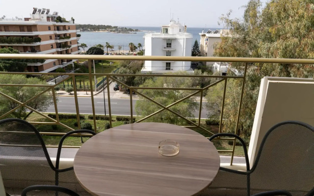 Four Seasons Hotel