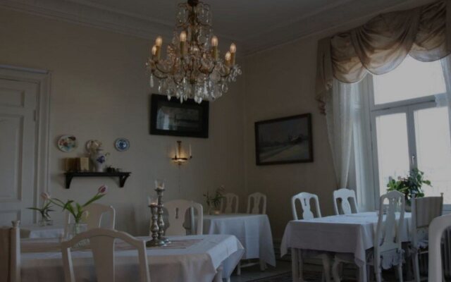 Strand Hotell