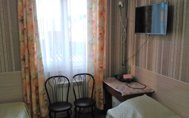 Maisky Hotel