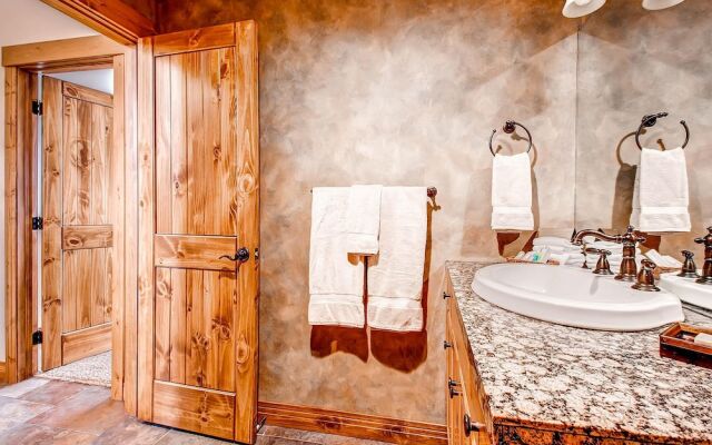 Bystone Villa Retreat