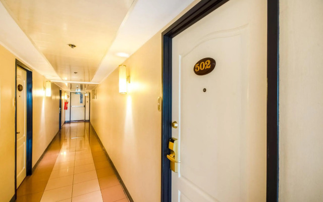 Palladium Suites Hotel