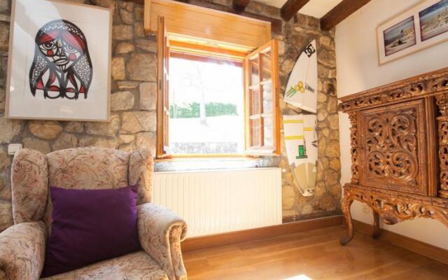 Moana Surf Hostel