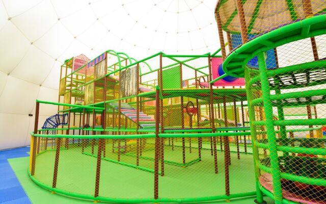 ZYJ Treehouse Land Huangshan Qiyun