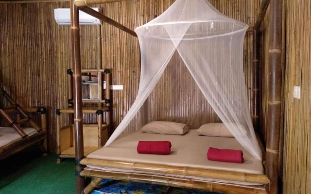 Tadom Hill Resorts – Guest Rooms – Banting