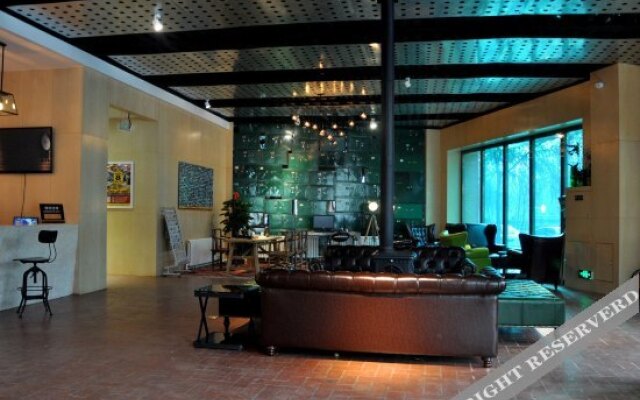 Maiwei International Hotel