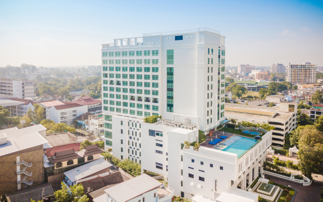 Empress Premier Hotel