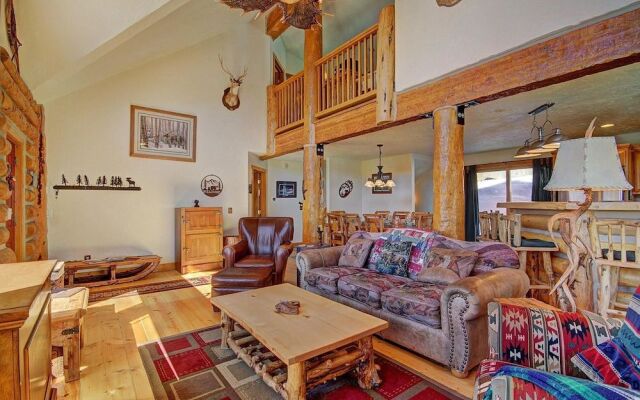 Barton Cabin by RedAwning