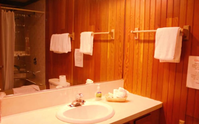 Chestnut Grove Village