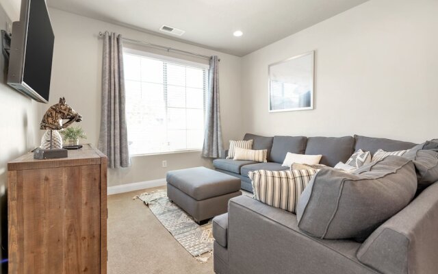 Holiday Oasis 3 Bedroom Apts