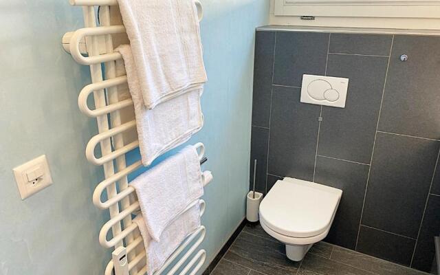 Dachwohnung im Alpenstil, 60m2 für 2P, mit Garage BM186