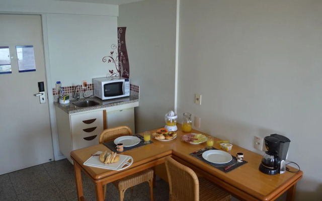 Flat na Beira Mar de Fortaleza (dentro de hotel famoso)