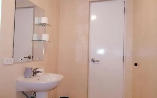 Prime BGC Location Apartments by PH Staycation