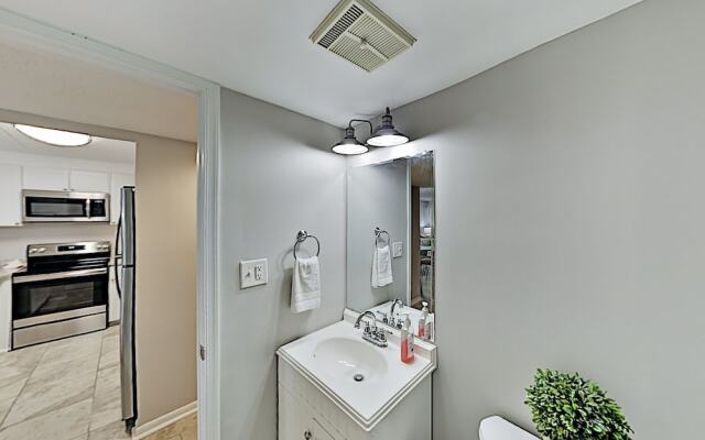 1030coas 3 Bedroom Condo