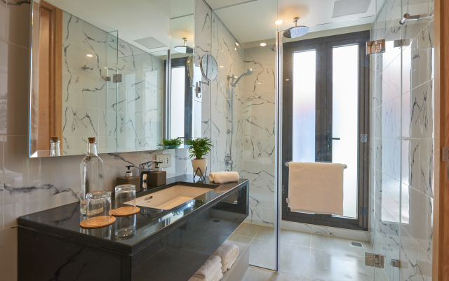 Zazz Urban Ho Chi Minh Hotel