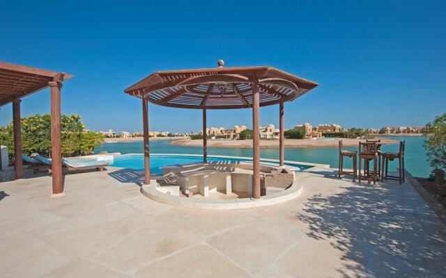 Lagoon Villa in El Gouna