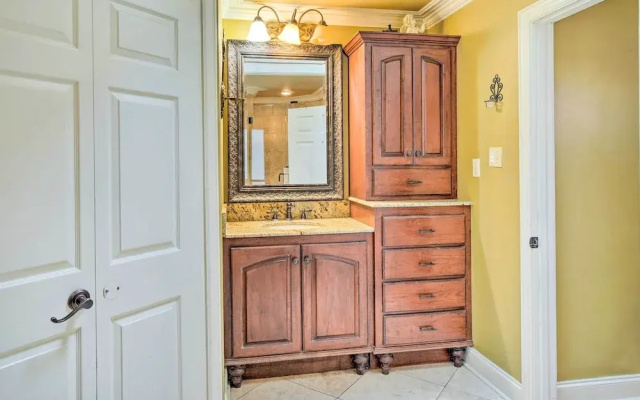 Charming Lafayette Home ~ 5 Mi to Downtown!