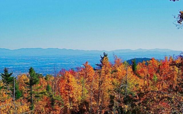 Tentrr - the Look Out at Chill Hill
