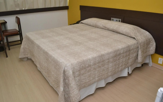 Hotel Mansiones