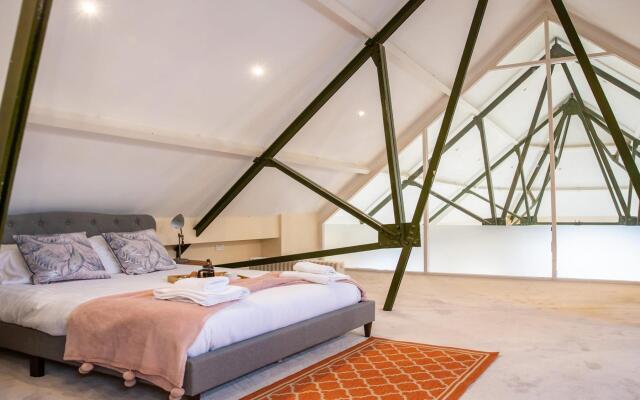 Stunning Maisonette - 3 bed - 3 Bath