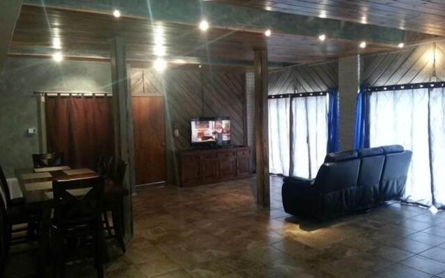 The Lodge at Turkey Cove