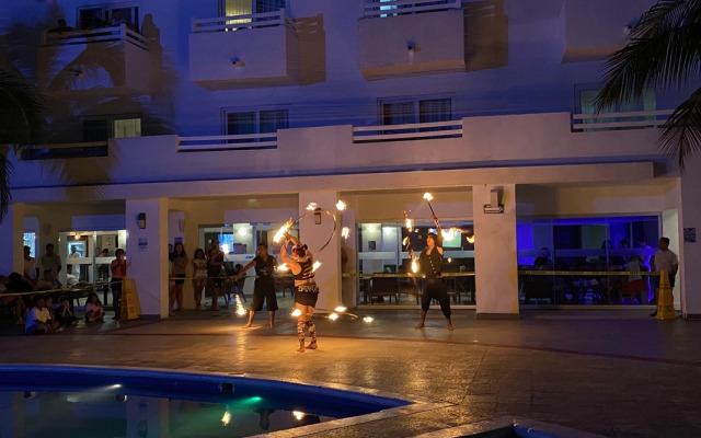 Ocean View Cancun Arenas