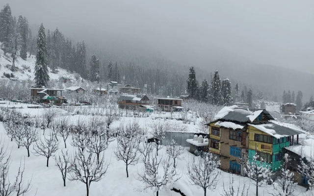 New Brahma Guesthouse