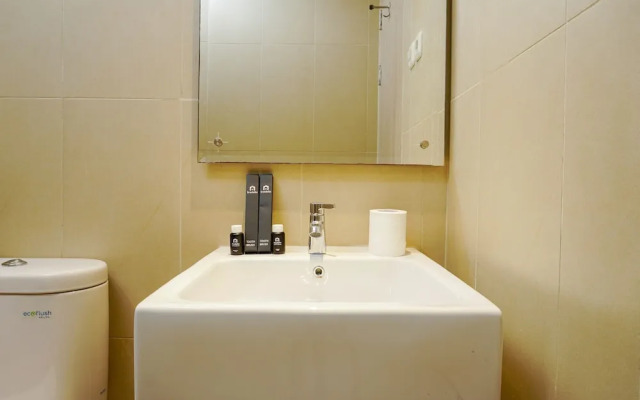 Strategic 2BR Elpis Apartment near Mangga Dua and Ancol