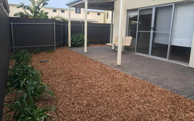 Gawler Townhouse 1 Bedroom