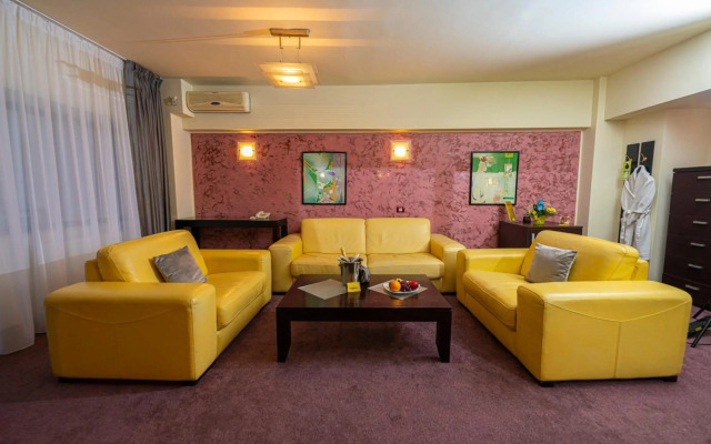Hotel Dumbrava