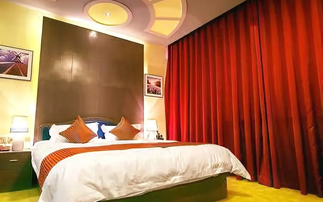 Boli 24 Fang Theme Hotel