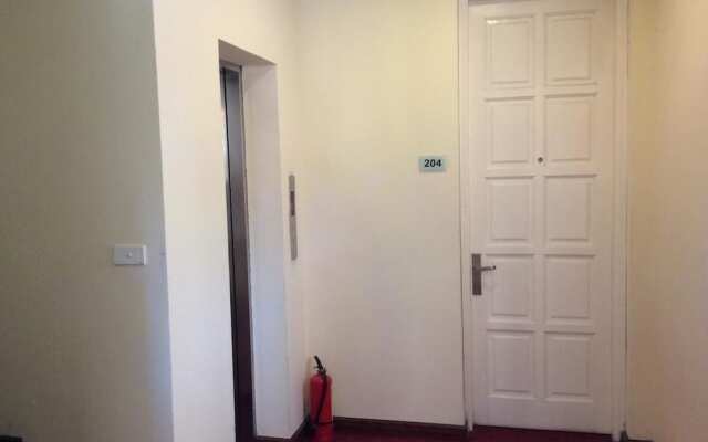 Tulip Hotel Vu Ngoc Phan