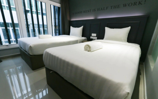 Hotel 99 - Sri Petaling