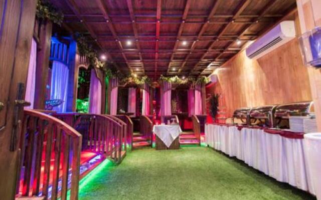 Albayrahaa Hotel