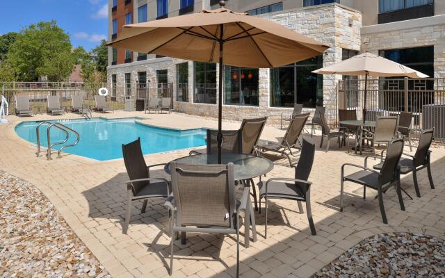 Holiday Inn Express & Suites Austin South, an IHG Hotel