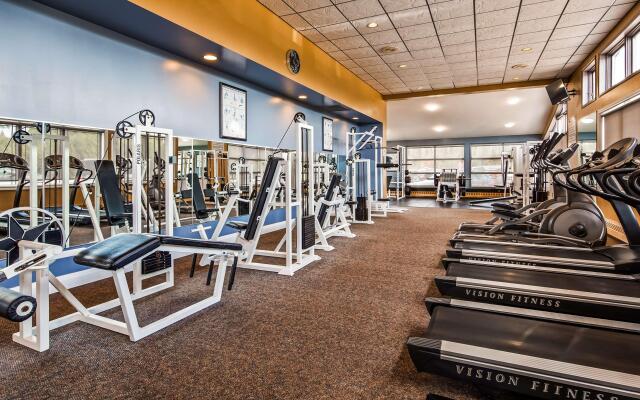 Best Western Plus Nor'wester Hotel & Conference Centre