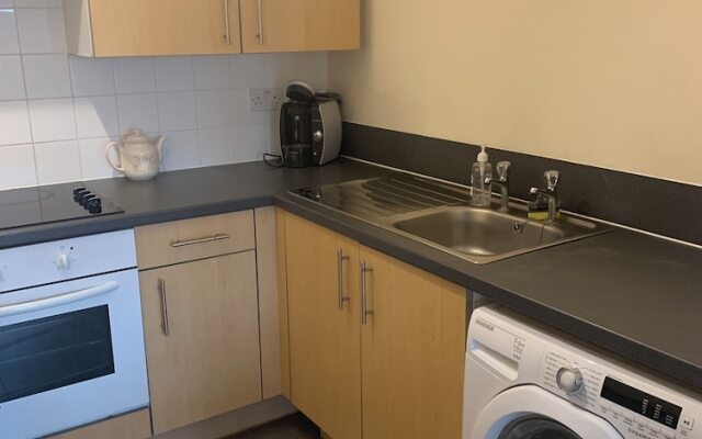 Luxury Stay With Sauna, Gym, and Pool in Leicester