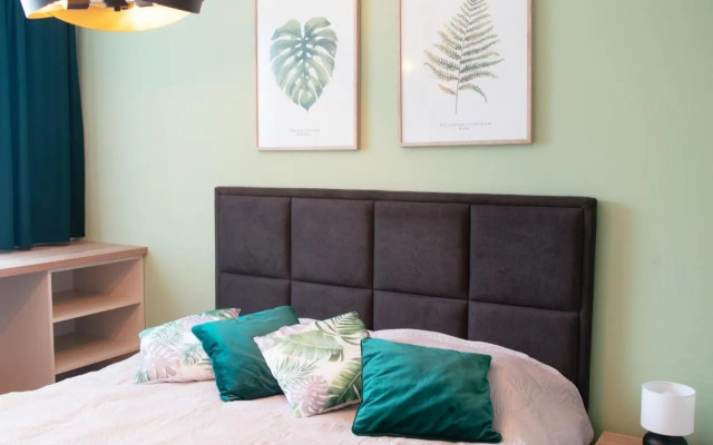 Apartament Zielony - Okrzei (Garaż, Targi)