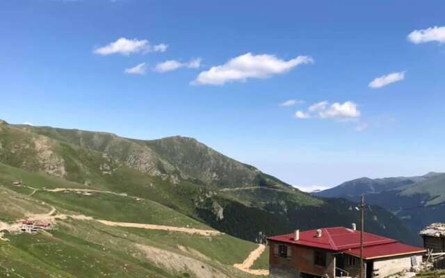 Multat Karakaya Hotel