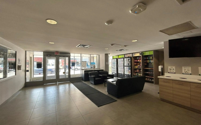 Residence & Conference Centre - Brampton