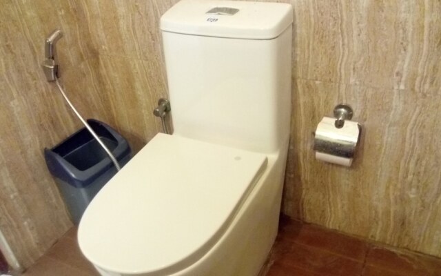 Sarathchandra Tourist Guest House