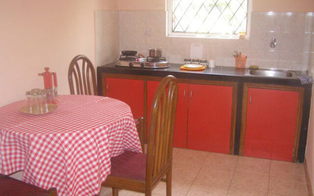 Flower Holiday Home