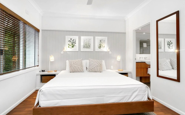 Poolside Apt in Alamanda Beachfront Resort 42