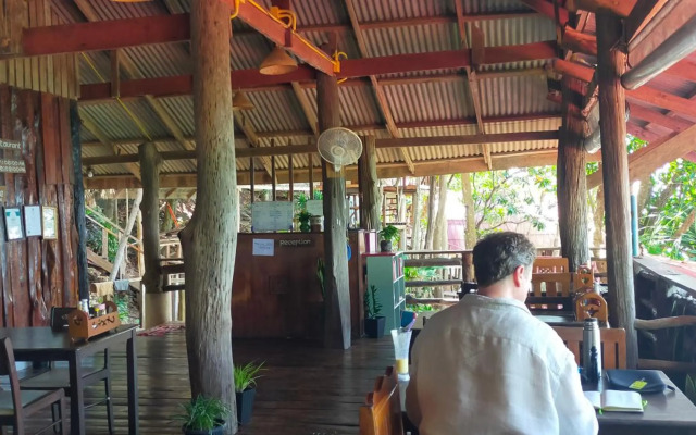 Jungle Hill Beach Bungalow